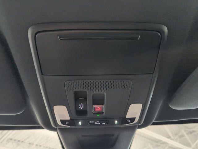 new 2026 Honda CR-V Hybrid car, priced at $39,583