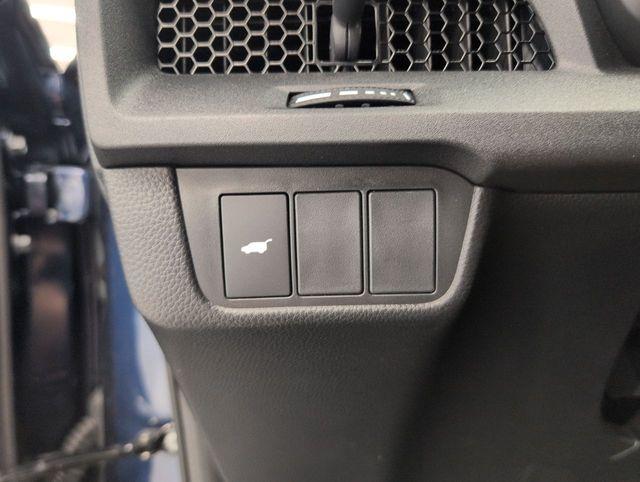 new 2026 Honda CR-V Hybrid car, priced at $39,583