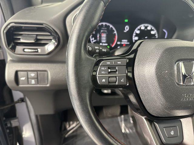 used 2025 Honda Pilot car, priced at $42,000