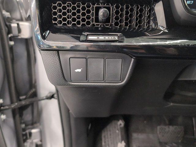 new 2026 Honda CR-V Hybrid car, priced at $40,758