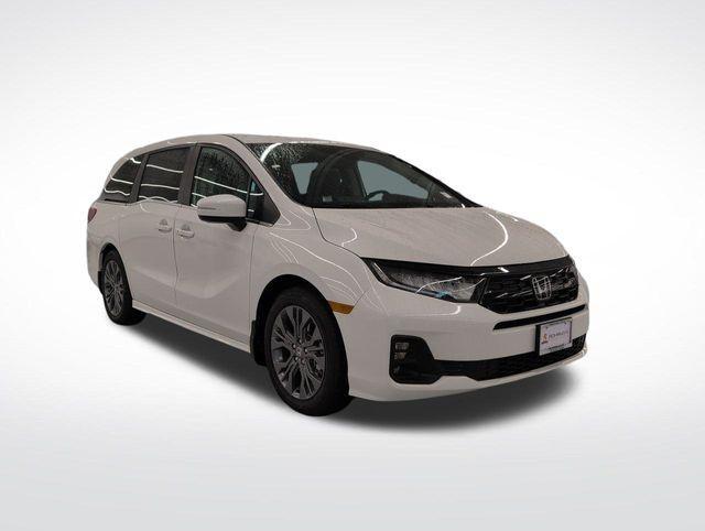 new 2026 Honda Odyssey car, priced at $46,033