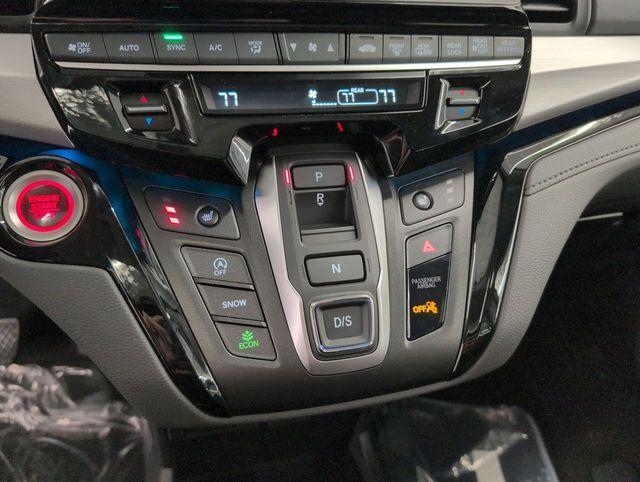 new 2026 Honda Odyssey car, priced at $46,033