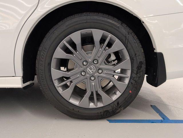 new 2026 Honda Odyssey car, priced at $46,033