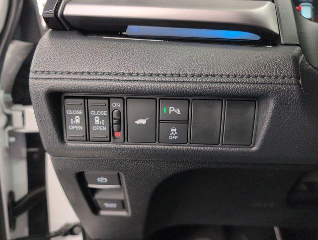 new 2026 Honda Odyssey car, priced at $46,033