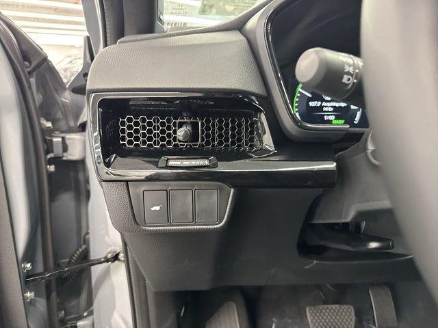 new 2026 Honda CR-V Hybrid car, priced at $41,868