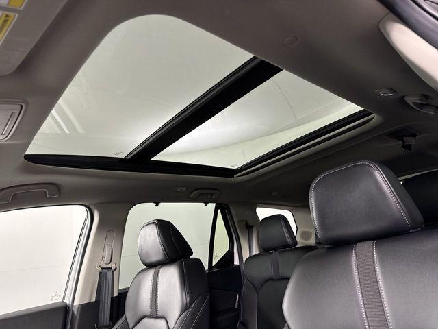 used 2025 Honda Pilot car, priced at $46,000