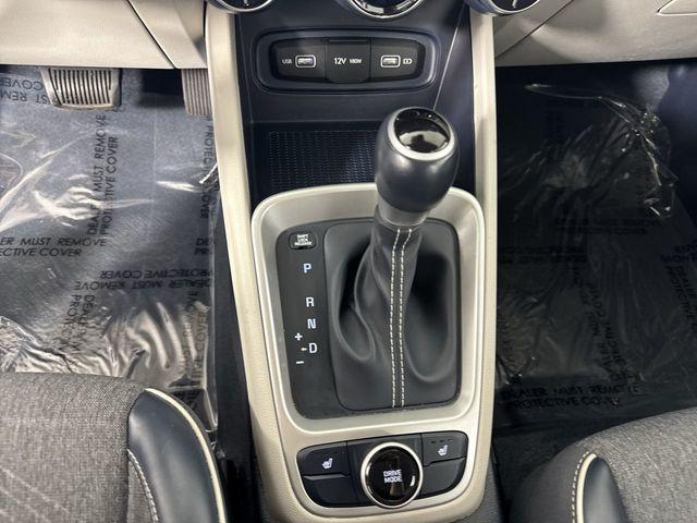 used 2022 Hyundai Venue car, priced at $19,900