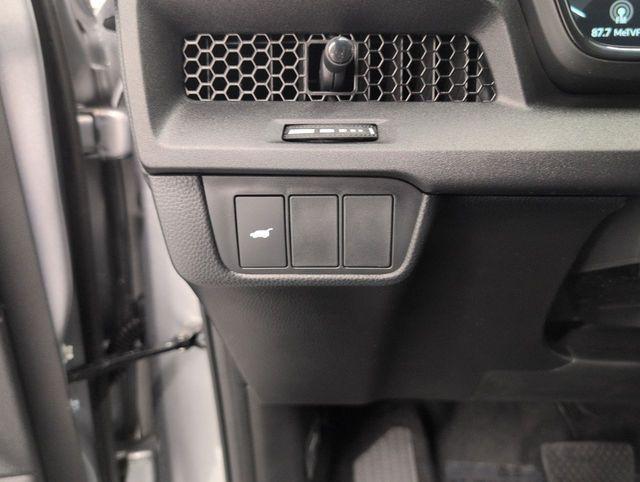 new 2026 Honda CR-V Hybrid car, priced at $39,583