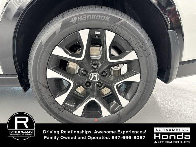 new 2026 Honda HR-V car, priced at $32,437