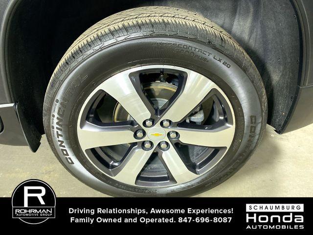 used 2023 Chevrolet Traverse car, priced at $27,200