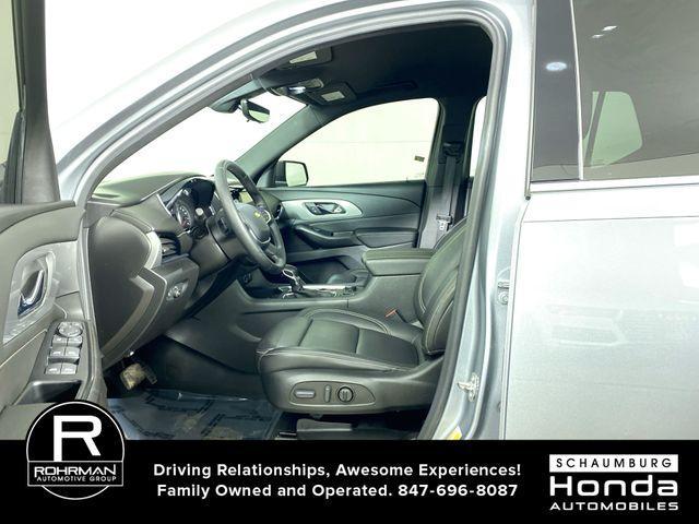 used 2023 Chevrolet Traverse car, priced at $27,200