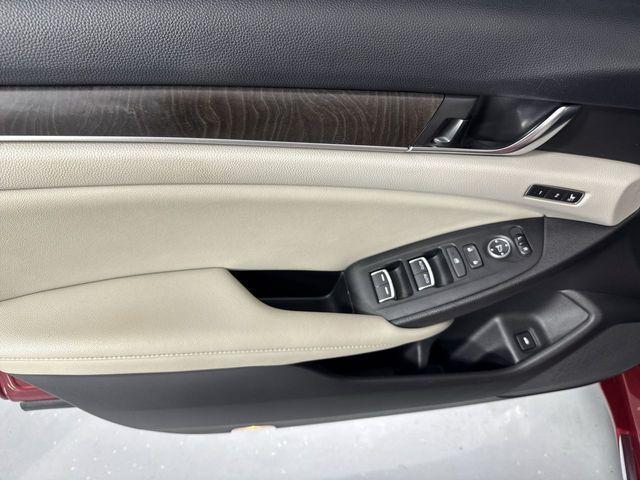 used 2021 Honda Accord Hybrid car, priced at $22,900