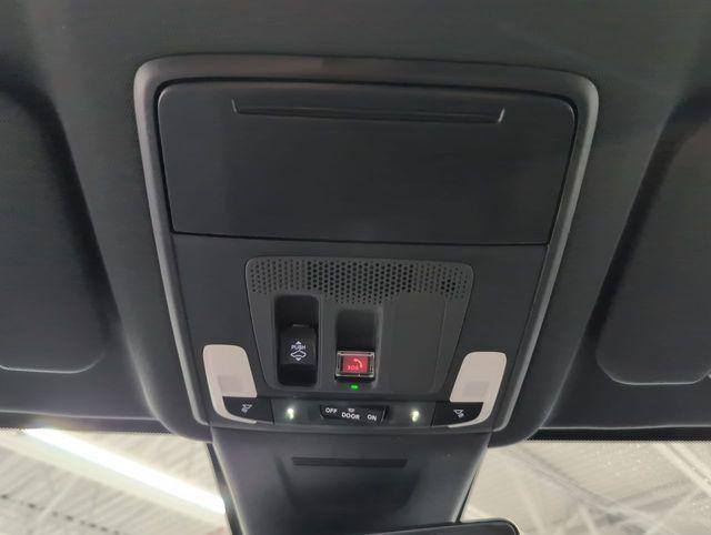 new 2026 Honda CR-V Hybrid car, priced at $39,583