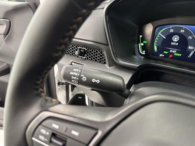 new 2026 Honda CR-V Hybrid car, priced at $40,015