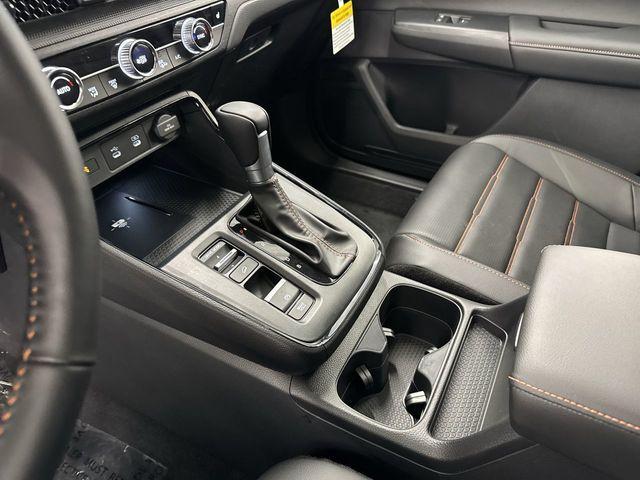 new 2026 Honda CR-V Hybrid car, priced at $40,015