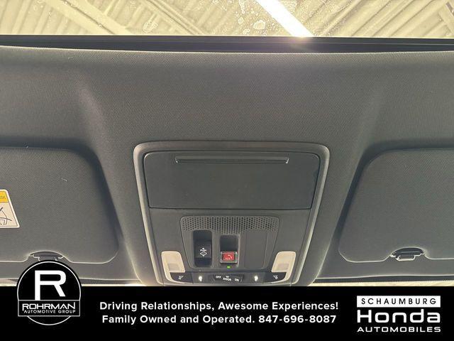 new 2026 Honda CR-V Hybrid car, priced at $40,015