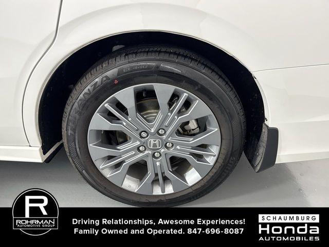 used 2026 Honda Odyssey car, priced at $44,800