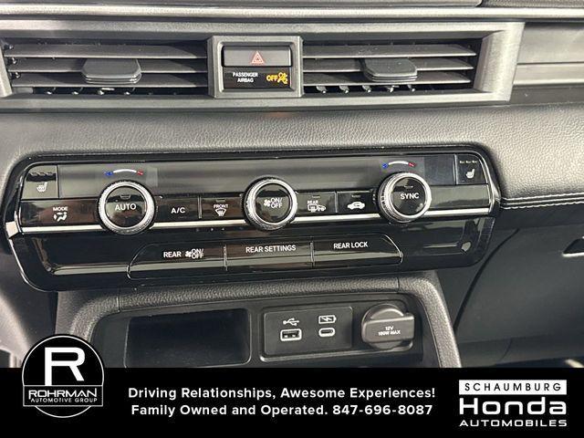 used 2023 Honda Pilot car, priced at $37,400