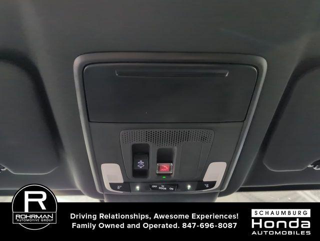 new 2026 Honda CR-V Hybrid car, priced at $39,583