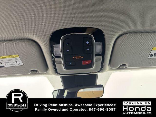 used 2023 Hyundai Santa Fe car, priced at $20,900