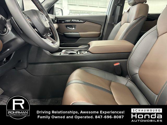 new 2026 Honda Pilot car, priced at $51,426