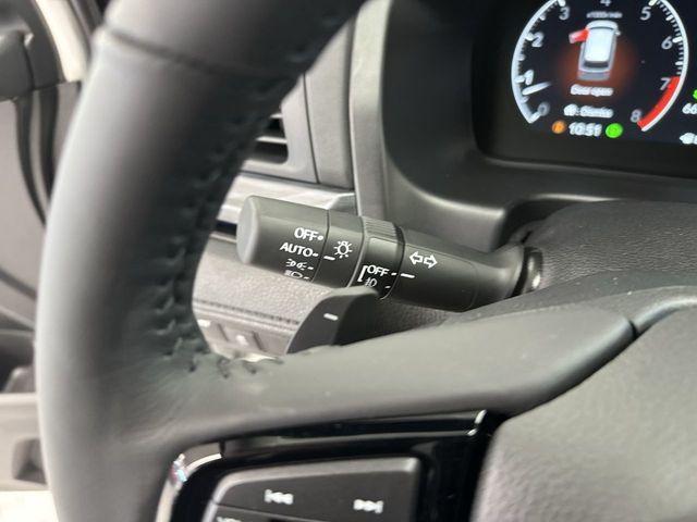 new 2026 Honda Odyssey car, priced at $49,652