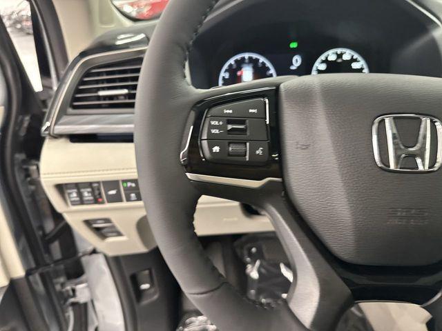 new 2026 Honda Odyssey car, priced at $49,951