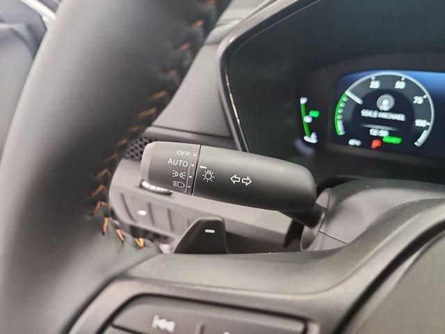 new 2026 Honda CR-V Hybrid car, priced at $39,583