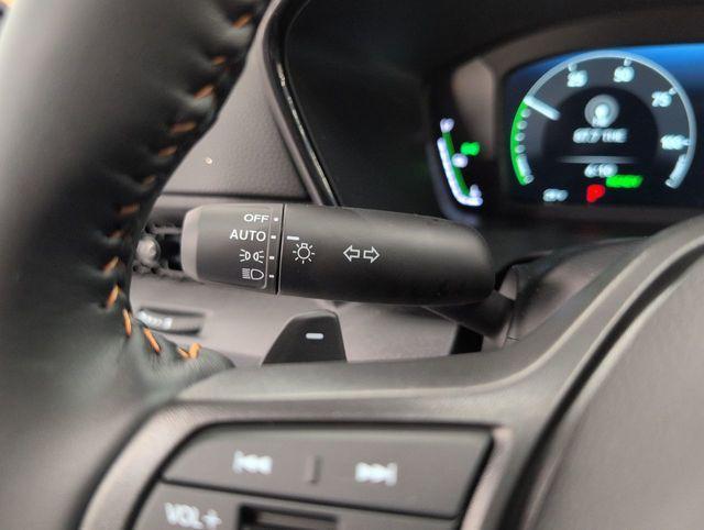 new 2026 Honda CR-V Hybrid car, priced at $39,583