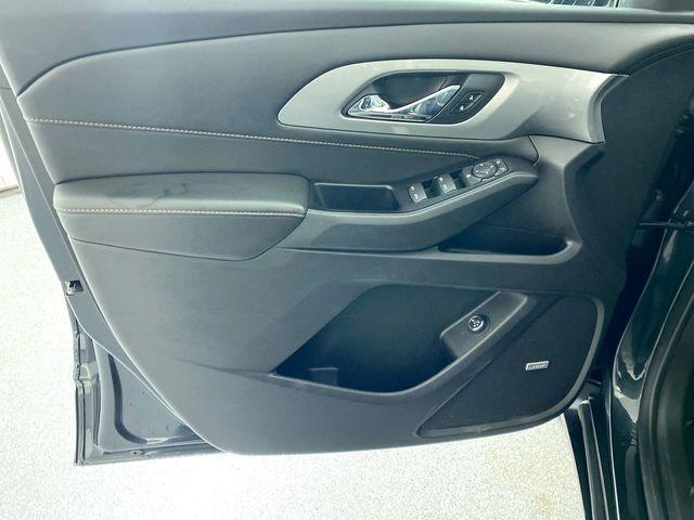 used 2019 Chevrolet Traverse car, priced at $18,300