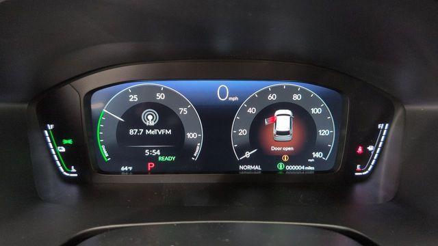 new 2026 Honda CR-V Hybrid car, priced at $39,583