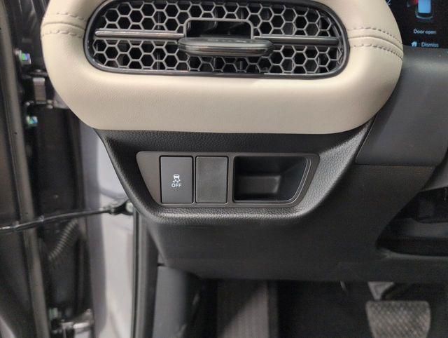 new 2026 Honda HR-V car, priced at $27,737