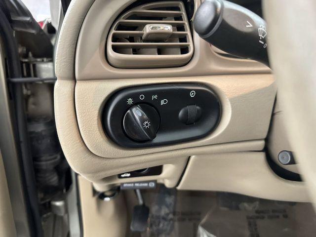 used 2003 Ford Taurus car, priced at $6,700