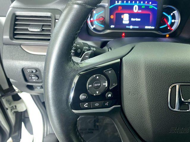 used 2022 Honda Pilot car, priced at $30,900
