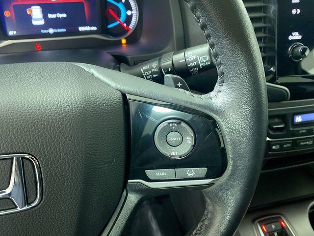 used 2022 Honda Pilot car, priced at $30,900
