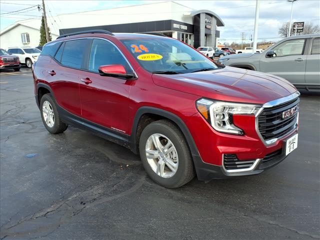 used 2024 GMC Terrain car, priced at $26,400