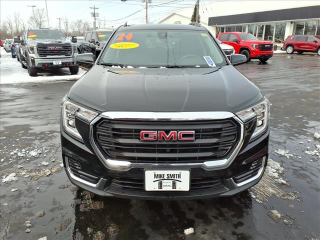 used 2024 GMC Terrain car, priced at $24,950