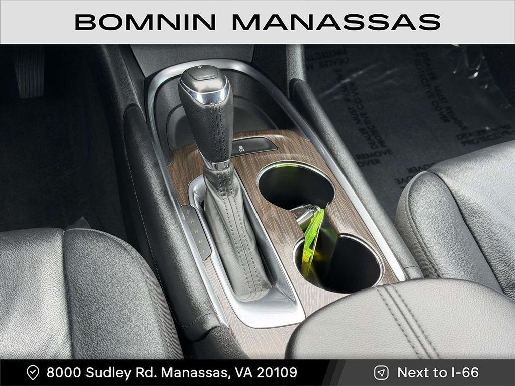 used 2017 Chevrolet Malibu car, priced at $10,490