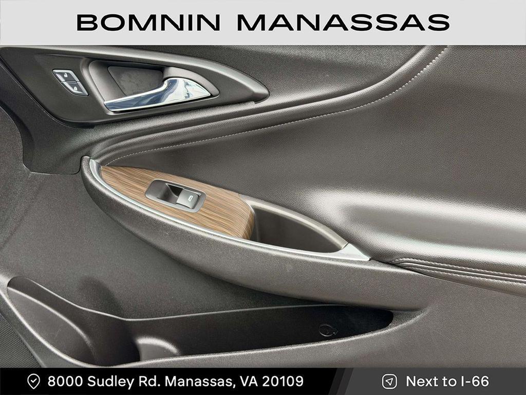 used 2017 Chevrolet Malibu car, priced at $10,490