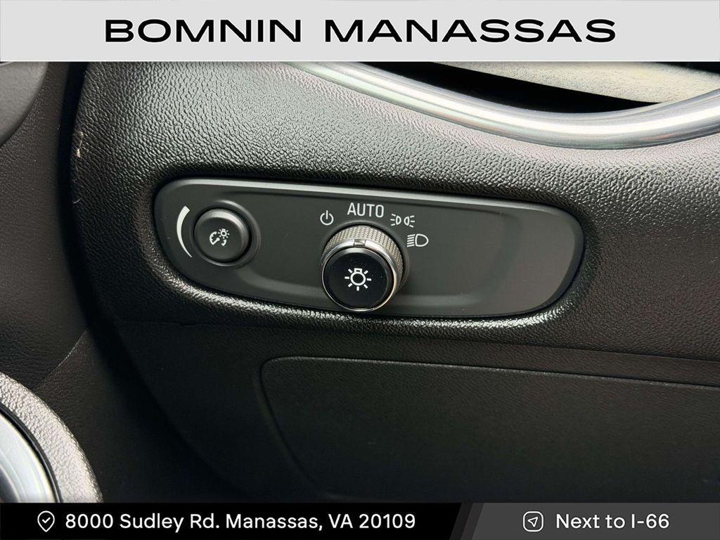 used 2017 Chevrolet Malibu car, priced at $10,490