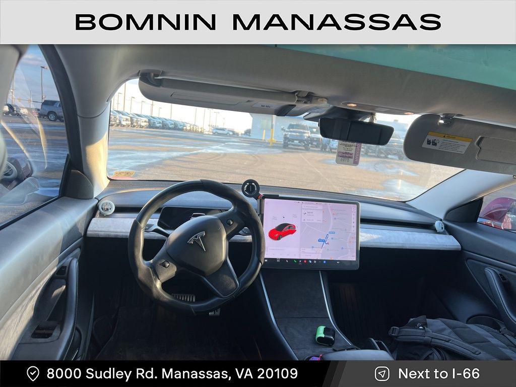 used 2018 Tesla Model 3 car