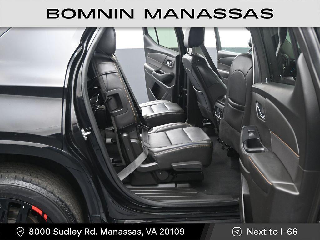 used 2021 Chevrolet Traverse car, priced at $23,994