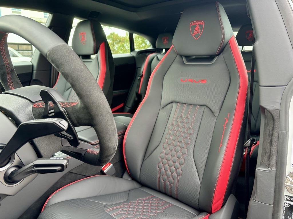 used 2024 Lamborghini Urus car, priced at $324,922