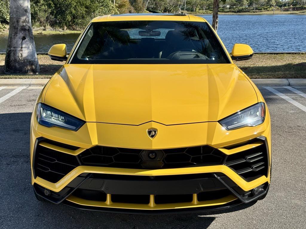 used 2022 Lamborghini Urus car, priced at $219,933