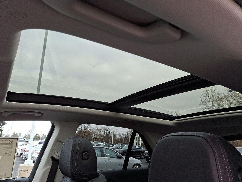 new 2026 Mercedes-Benz GLE 350 car, priced at $78,235