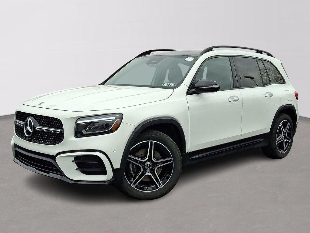 used 2025 Mercedes-Benz GLB 250 car, priced at $43,980