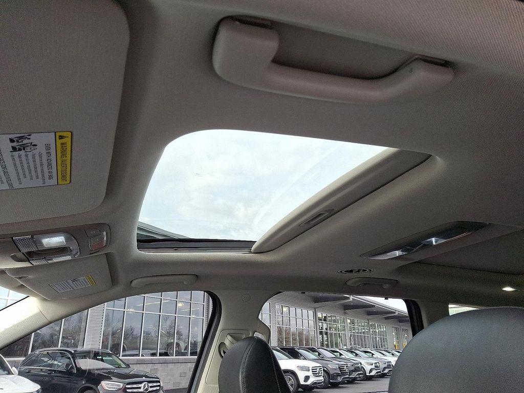 used 2023 Kia Telluride car, priced at $35,677