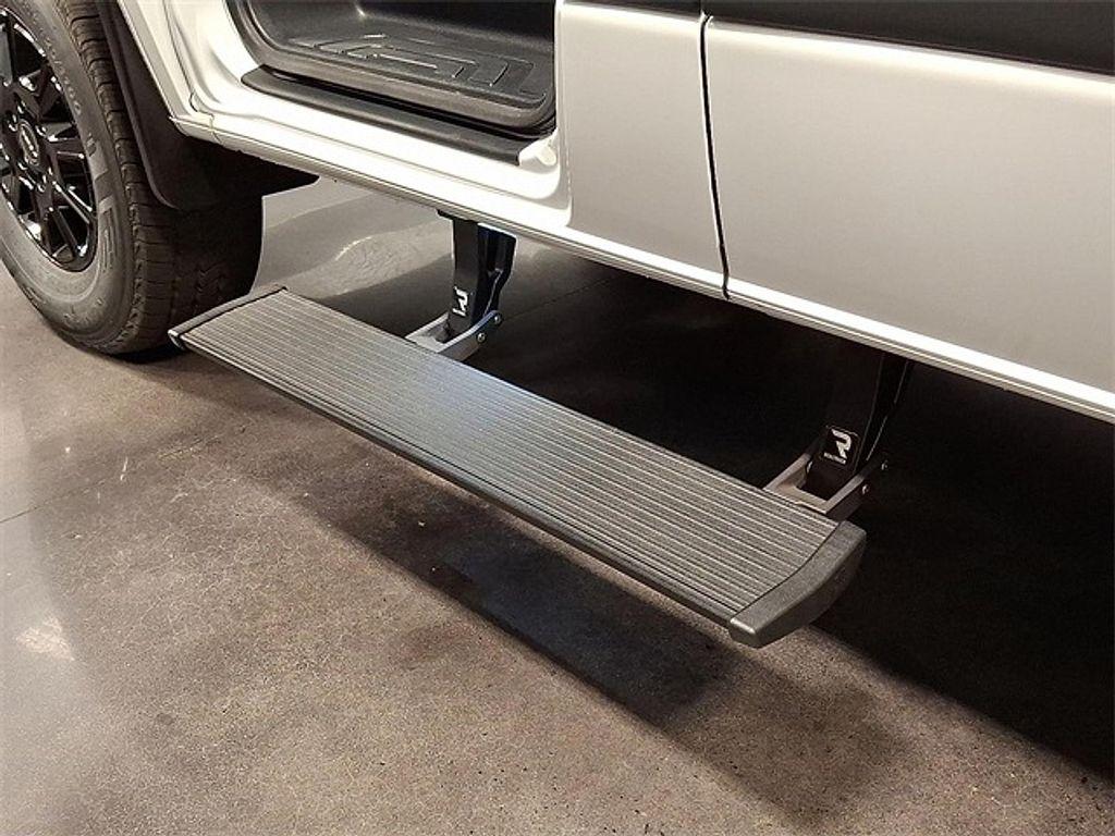 new 2025 Mercedes-Benz Sprinter 2500 car, priced at $117,166