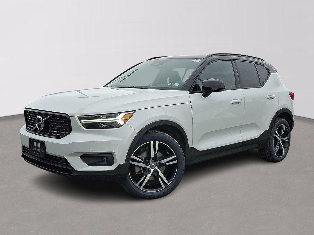used 2021 Volvo XC40 car, priced at $24,723