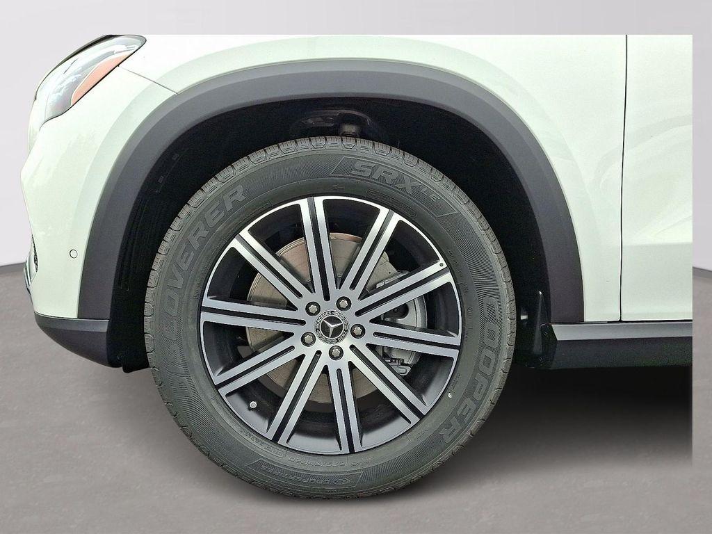 used 2025 Mercedes-Benz GLE 450 car, priced at $67,769
